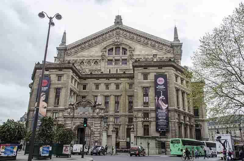 80 - Francia - Paris - la Opera.jpg